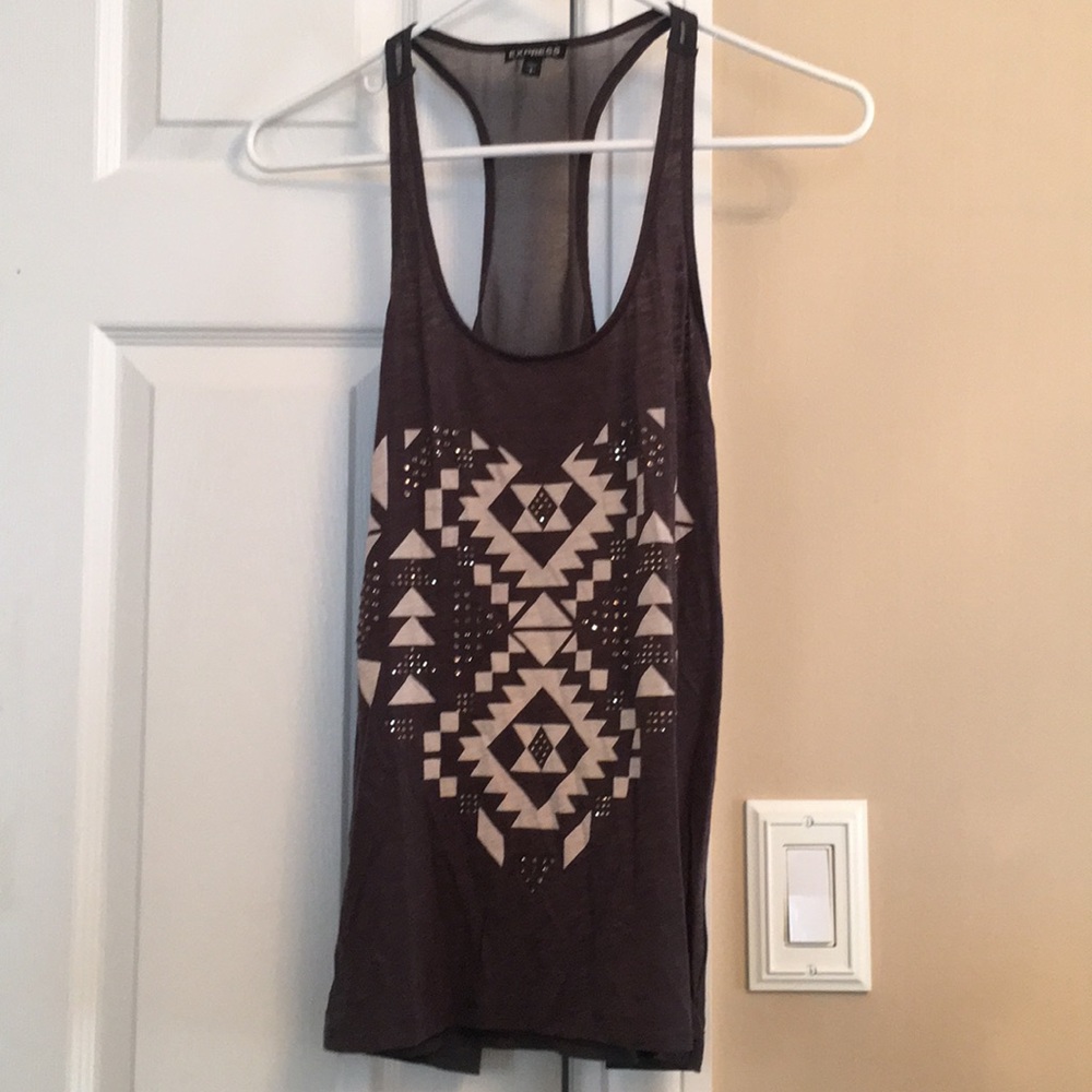 ⭐️Express Sheer Back Geometric Heart Tank